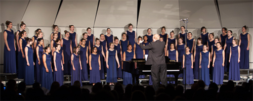 Advanced Women's ensemble performing