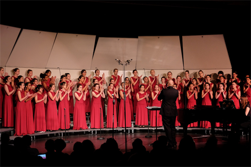 Concert Choir Performing